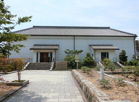 名古屋市蓬左文庫蔵